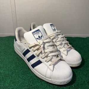 Adidas superstar shell toes